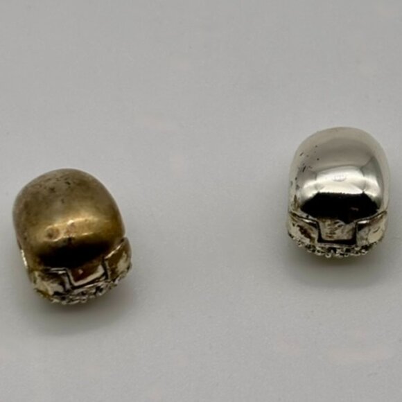 Vintage Monet Magnetic Clip Pave Rhinestone Earrings/Faux Pave Diamonds, Signed - Picture 5 of 10